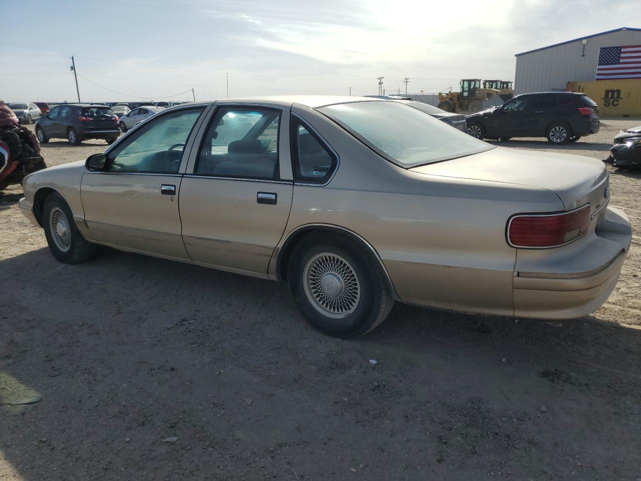 Photo 1 VIN: 1G1BL52P4SR176600 - CHEVROLET CAPRICE 