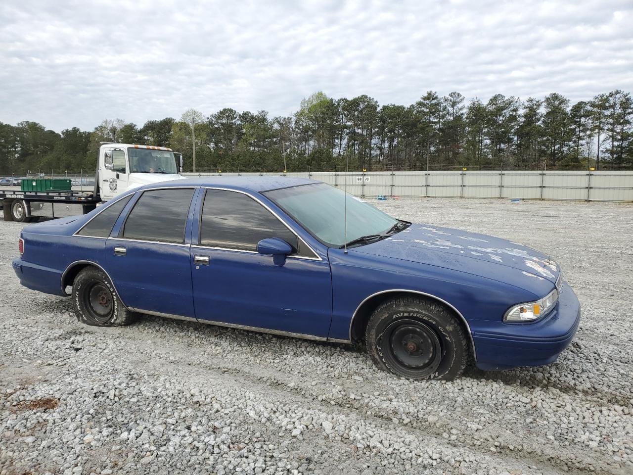 Photo 3 VIN: 1G1BL52W0RR116833 - CHEVROLET CAPRICE 