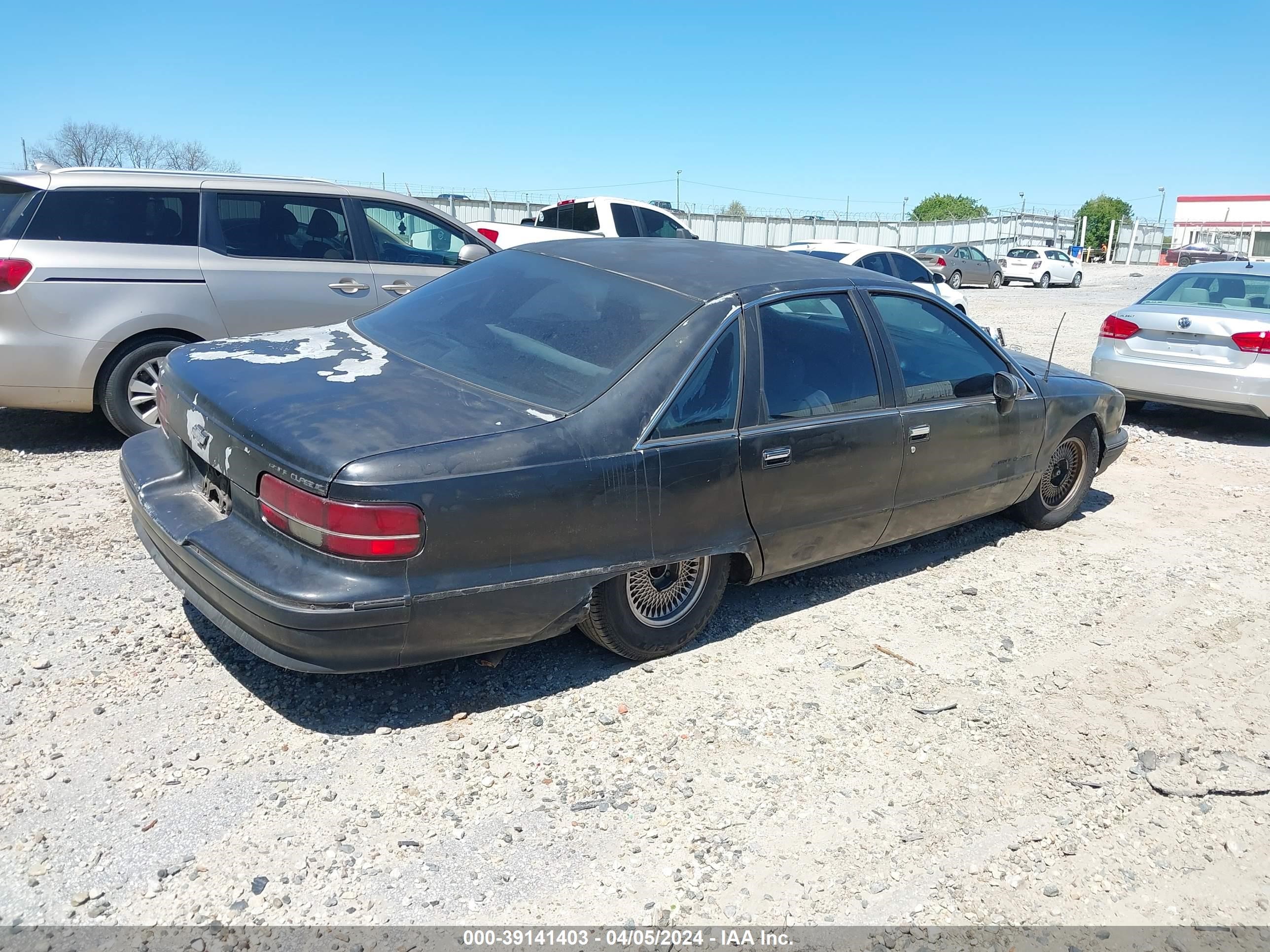 Photo 3 VIN: 1G1BN53E8MW129775 - CHEVROLET CAPRICE 