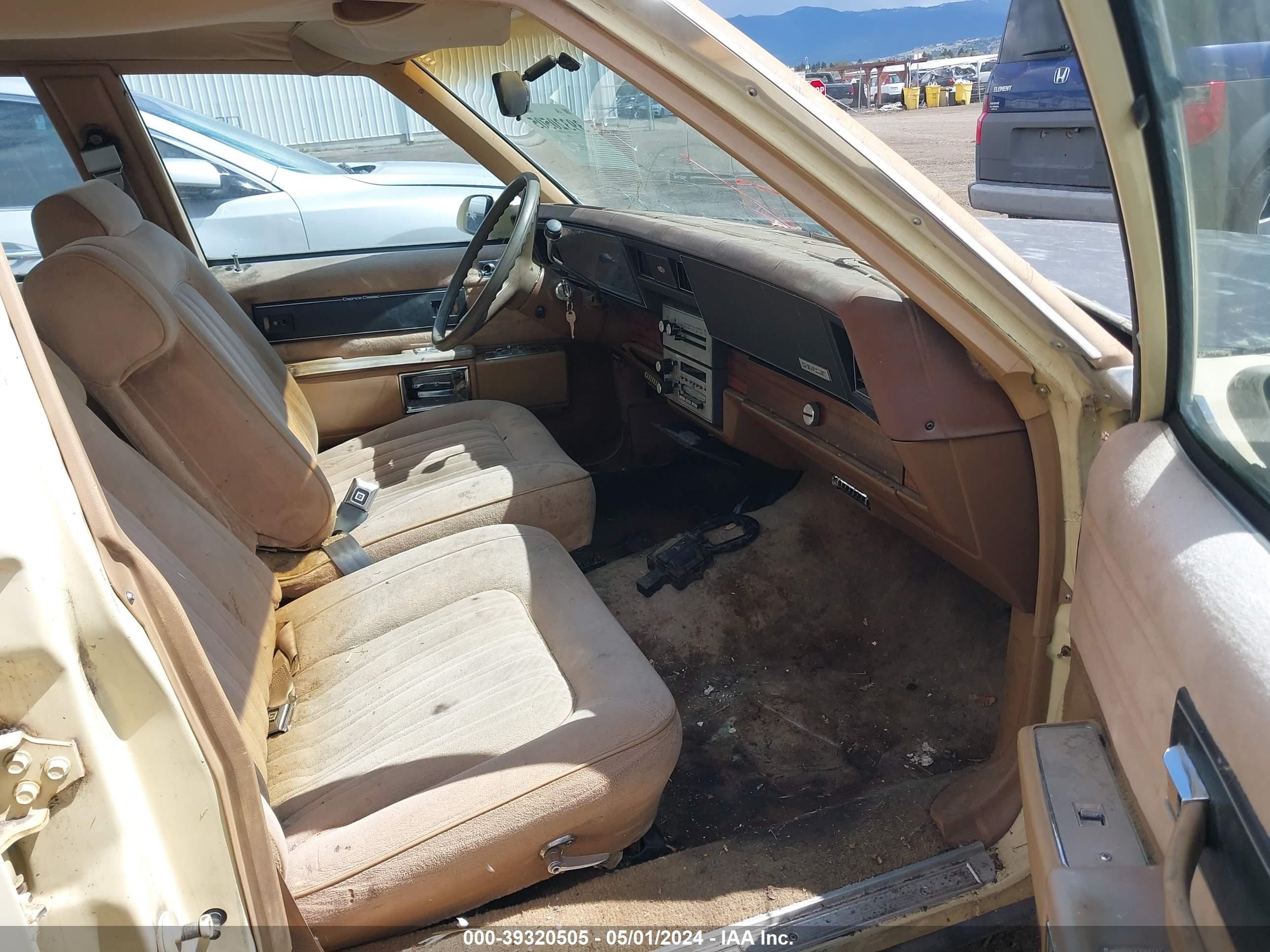 Photo 4 VIN: 1G1BN69H8G9126823 - CHEVROLET CAPRICE 