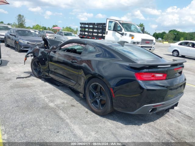 Photo 2 VIN: 1G1FA1RX5J0162990 - CHEVROLET CAMARO 