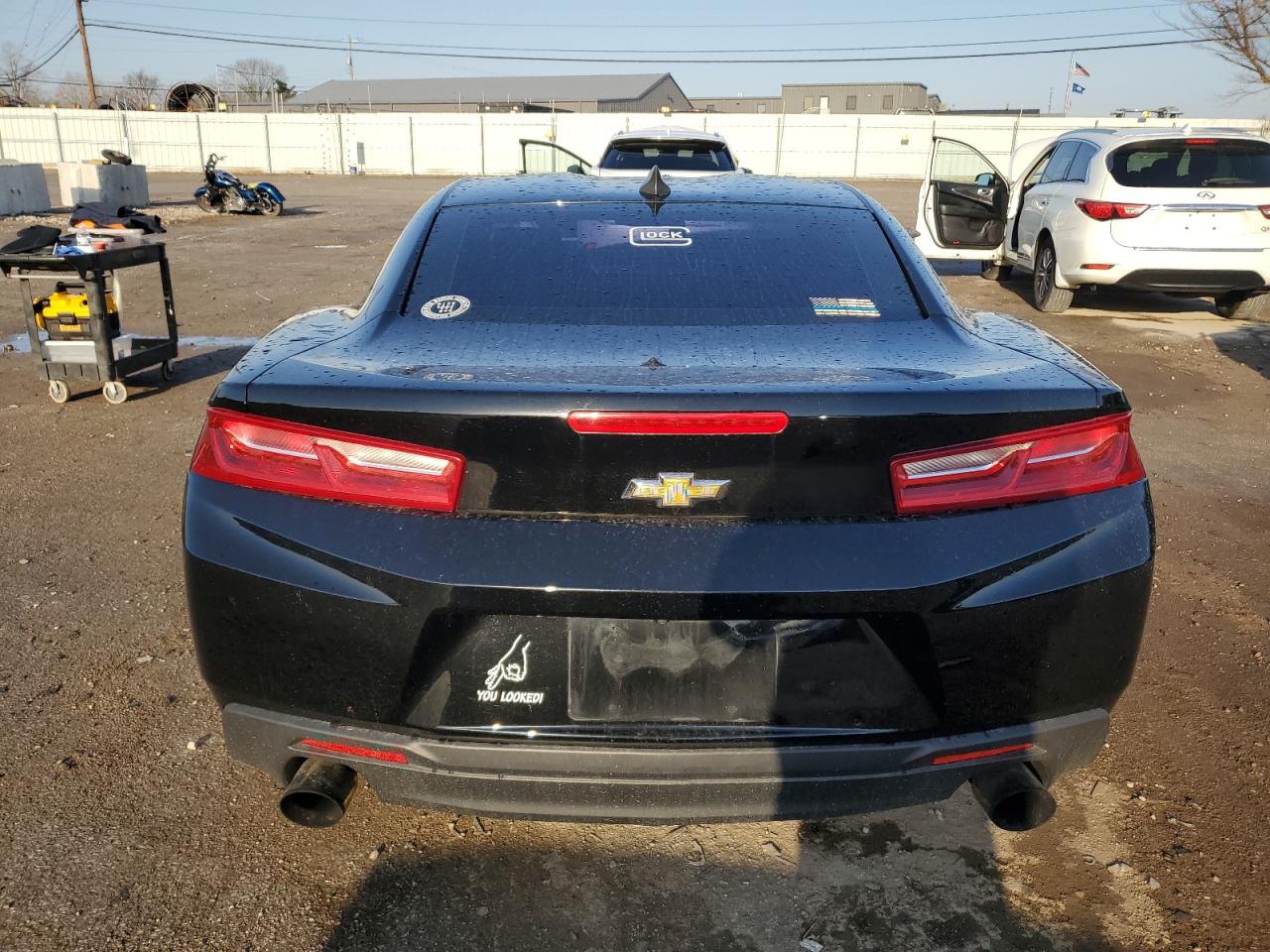 Photo 5 VIN: 1G1FA1RX6J0105245 - CHEVROLET CAMARO 