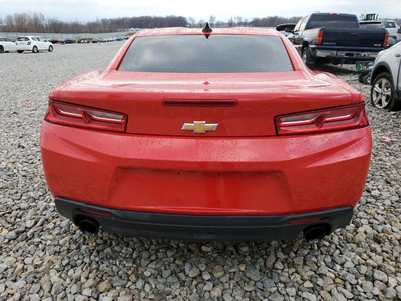 Photo 5 VIN: 1G1FA1RX6J0121865 - CHEVROLET CAMARO 