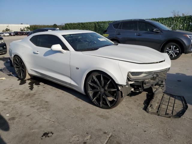 Photo 3 VIN: 1G1FA1RX6J0163131 - CHEVROLET CAMARO 