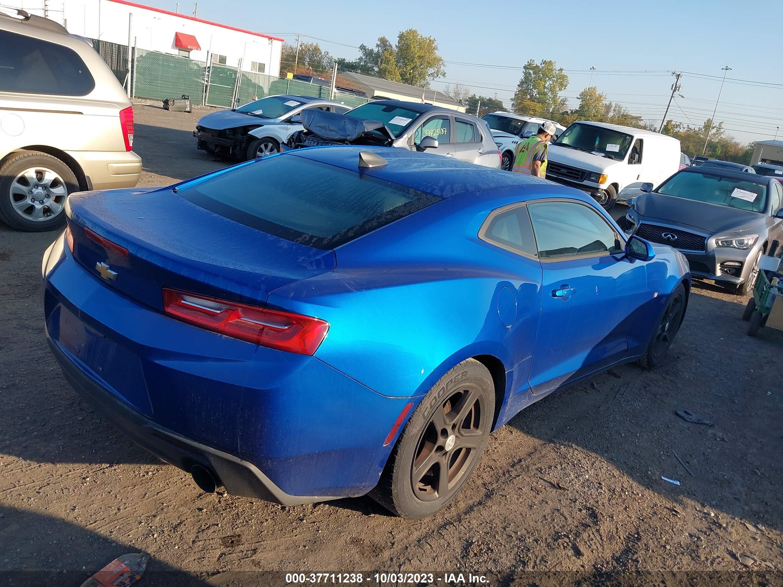 Photo 3 VIN: 1G1FA1RX8G0166055 - CHEVROLET CAMARO 