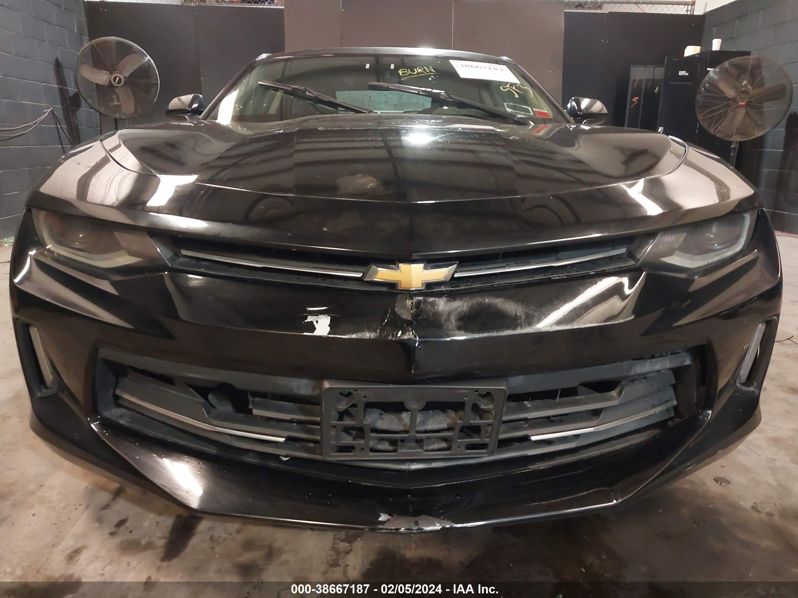 Photo 5 VIN: 1G1FB1RS0J0146987 - CHEVROLET CAMARO 