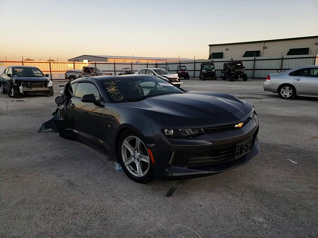 Photo 10 VIN: 1G1FB1RS0J0152837 - CHEVROLET CAMARO LT 