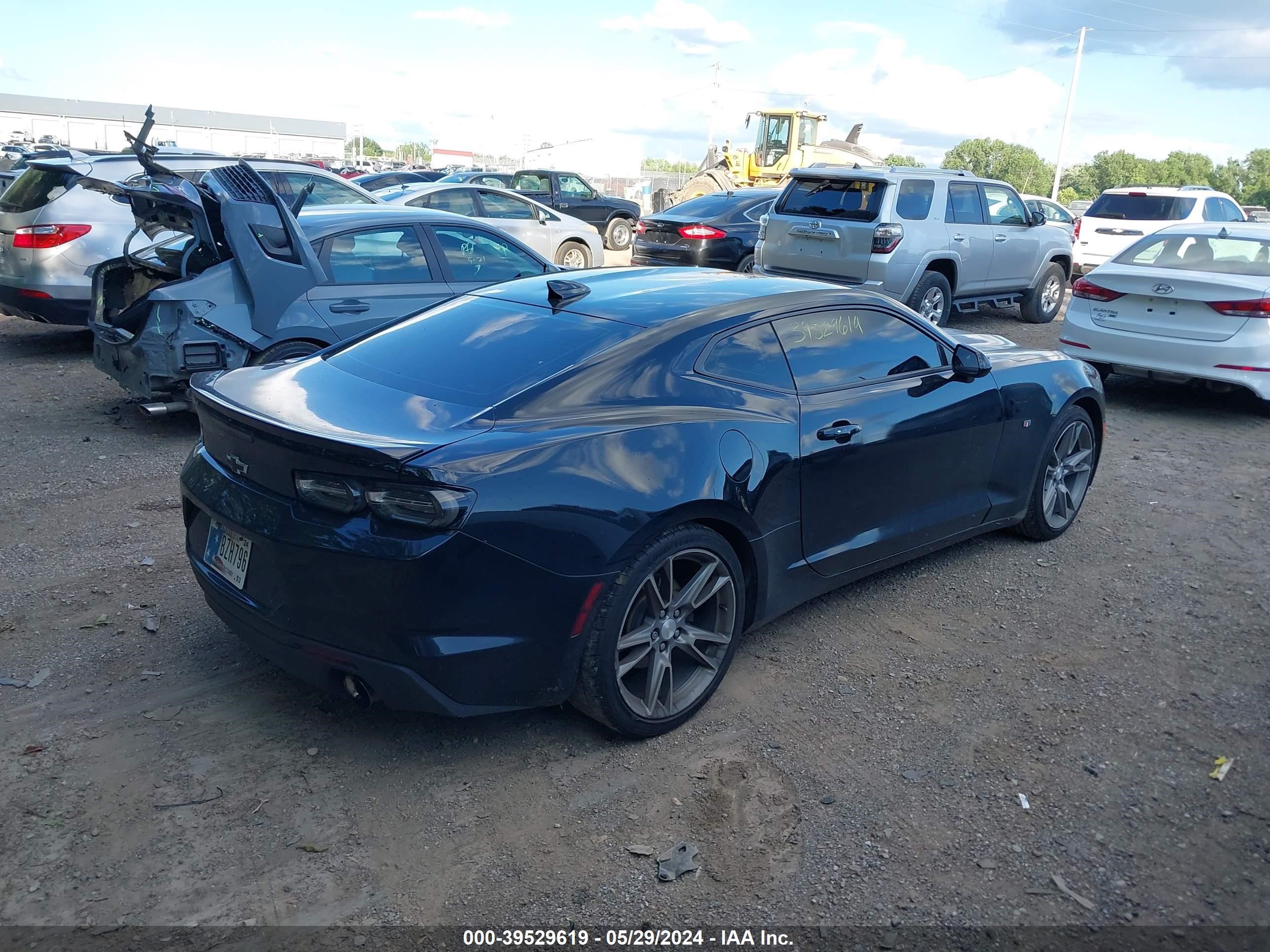 Photo 3 VIN: 1G1FB1RS1K0144408 - CHEVROLET CAMARO 