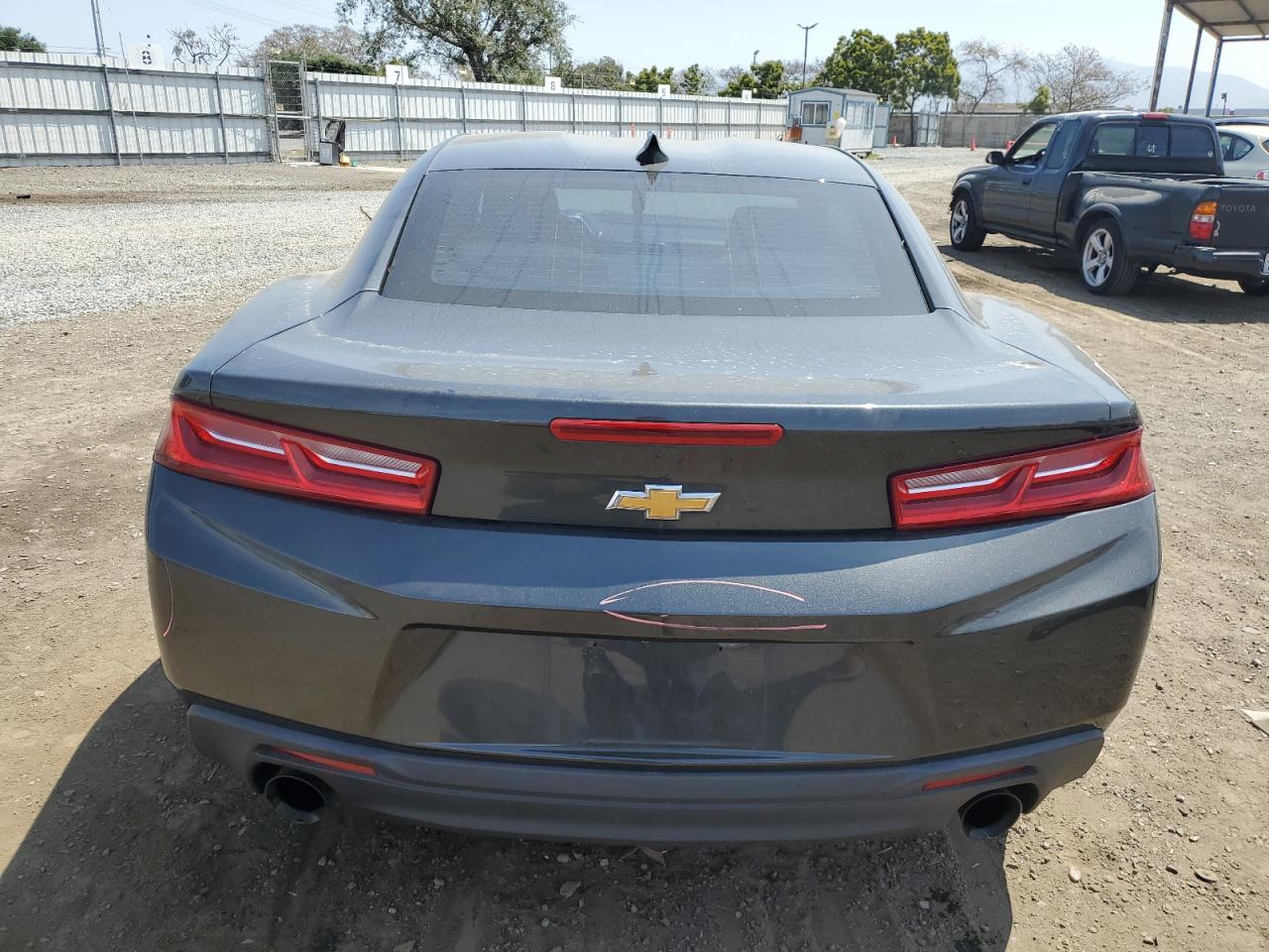 Photo 5 VIN: 1G1FB1RS4G0122135 - CHEVROLET CAMARO 