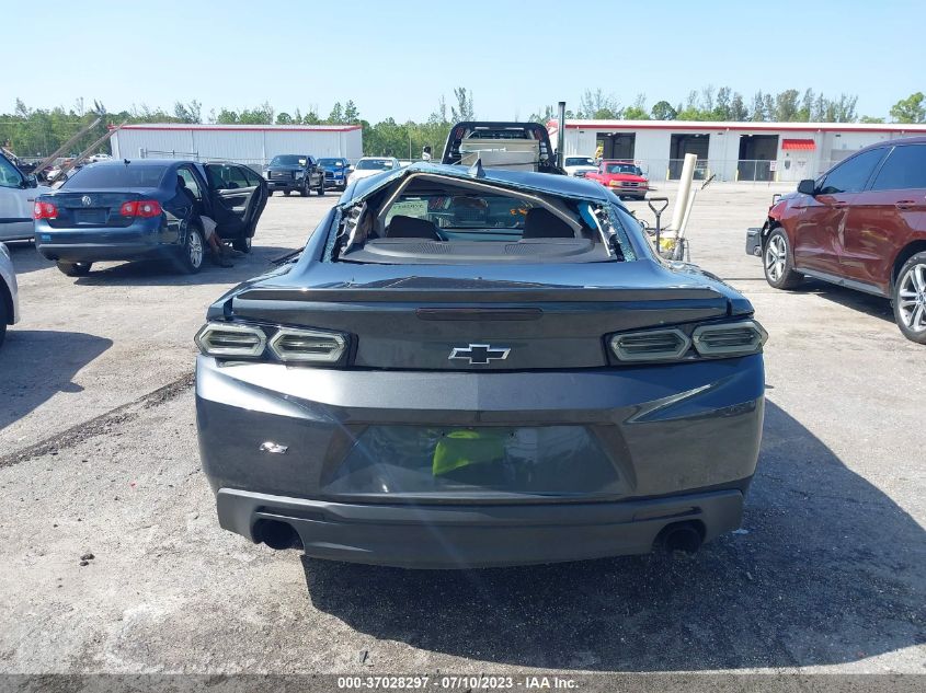 Photo 15 VIN: 1G1FB1RS4J0188983 - CHEVROLET CAMARO 