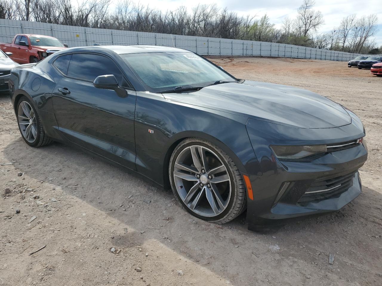 Photo 3 VIN: 1G1FB1RS4J0189048 - CHEVROLET CAMARO 