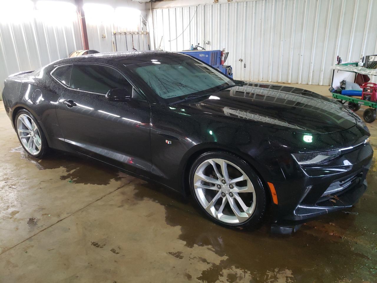 Photo 3 VIN: 1G1FB1RS5J0115623 - CHEVROLET CAMARO 