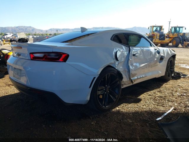 Photo 3 VIN: 1G1FB1RS5J0142823 - CHEVROLET CAMARO 