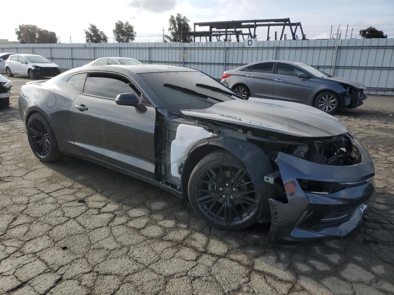 Photo 3 VIN: 1G1FB1RS6H0157924 - CHEVROLET CAMARO 