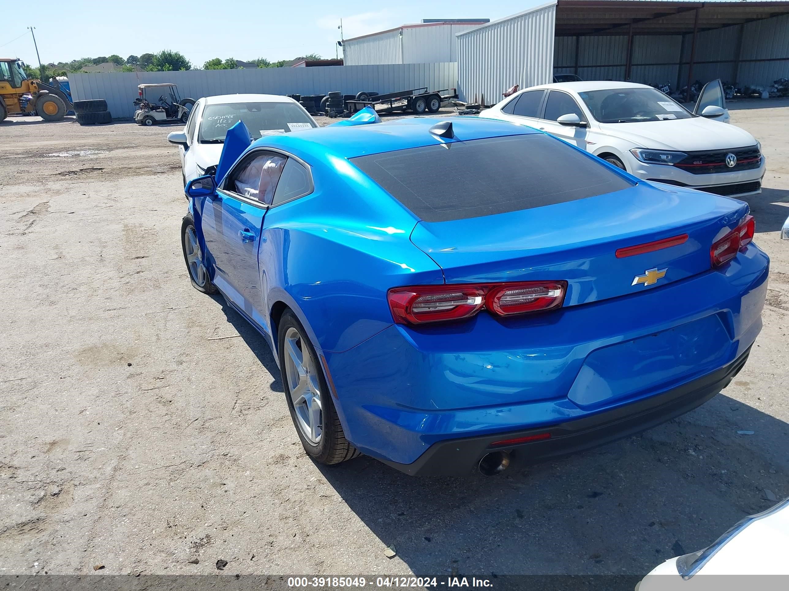 Photo 2 VIN: 1G1FB1RS7R0110094 - CHEVROLET CAMARO 