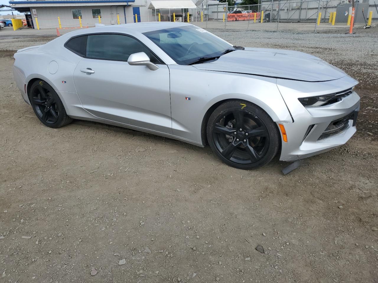 Photo 3 VIN: 1G1FB1RS8H0212261 - CHEVROLET CAMARO 