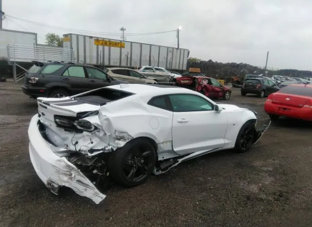 Photo 3 VIN: 1G1FB1RS8N0129019 - CHEVROLET CAMARO 