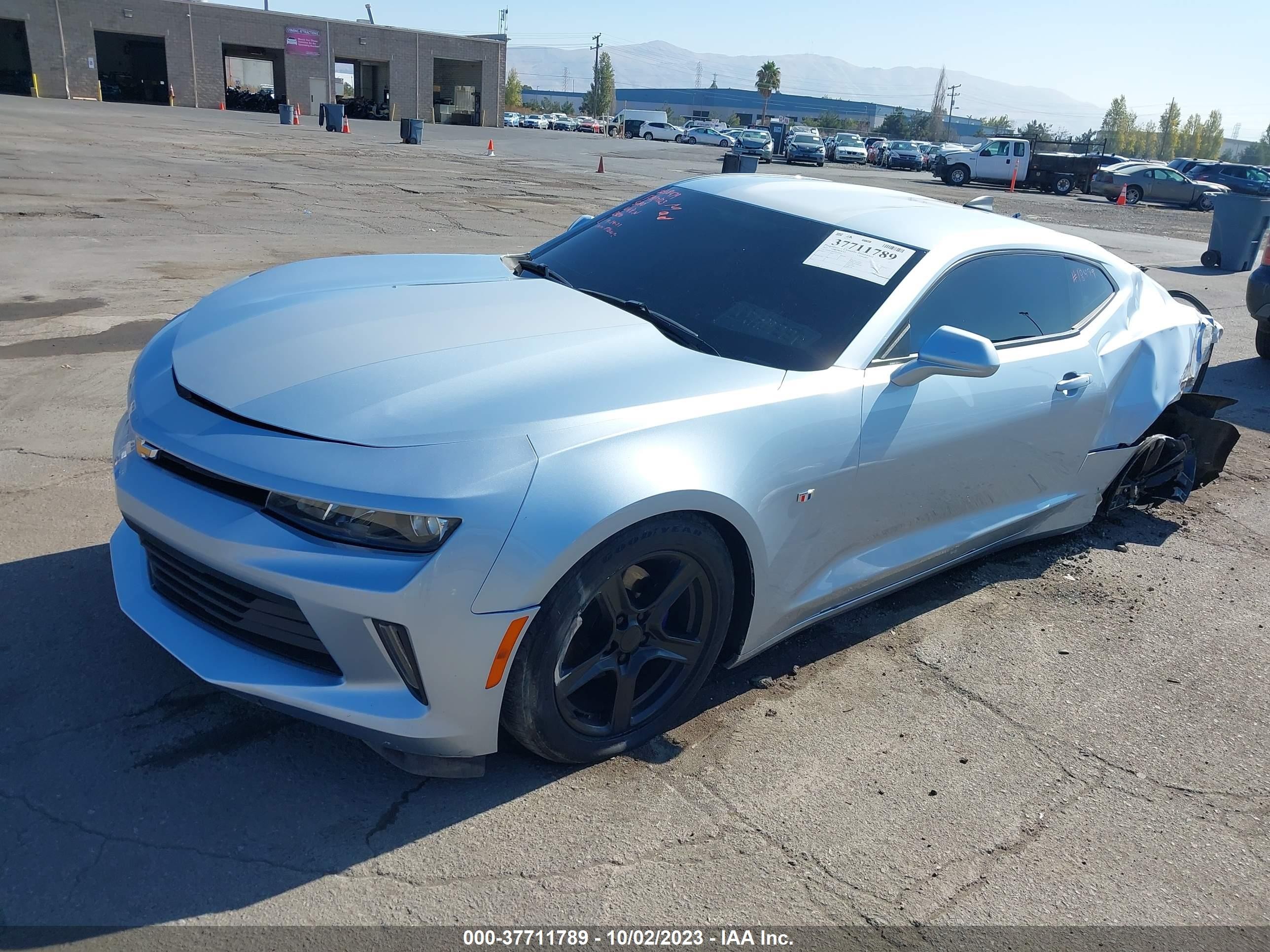 Photo 1 VIN: 1G1FB1RSXH0143931 - CHEVROLET CAMARO 