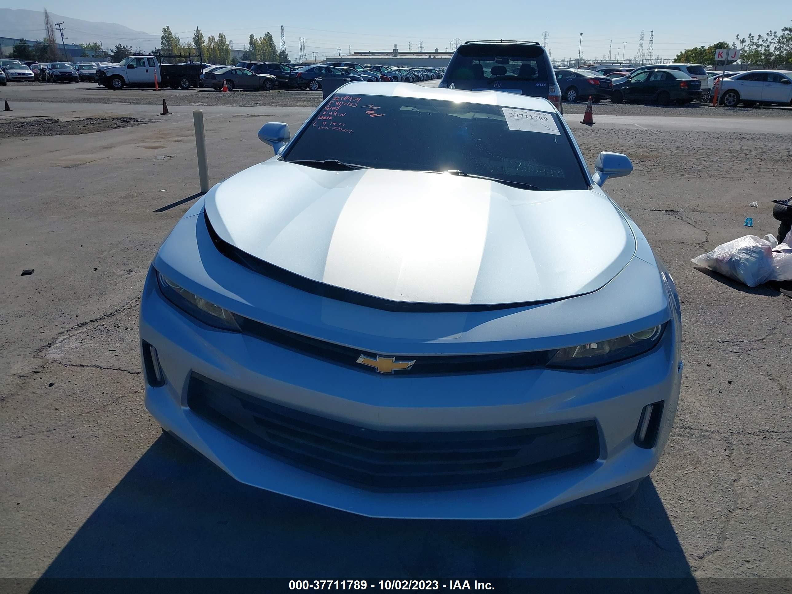 Photo 12 VIN: 1G1FB1RSXH0143931 - CHEVROLET CAMARO 