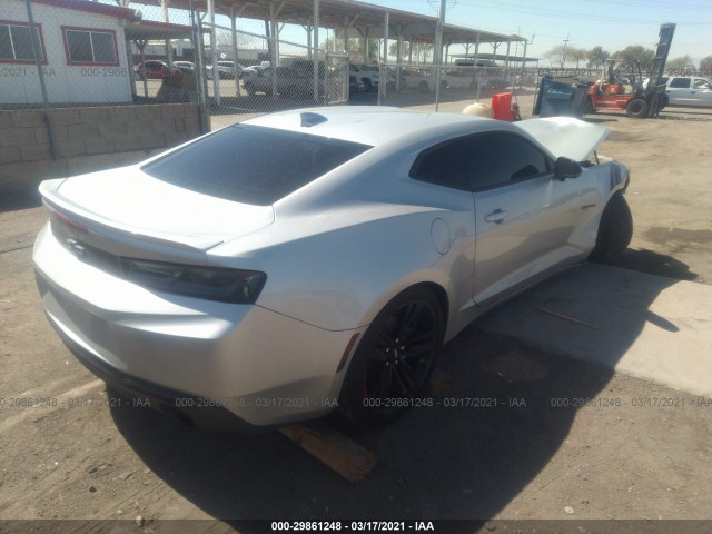 Photo 3 VIN: 1G1FB1RSXJ0145135 - CHEVROLET CAMARO 