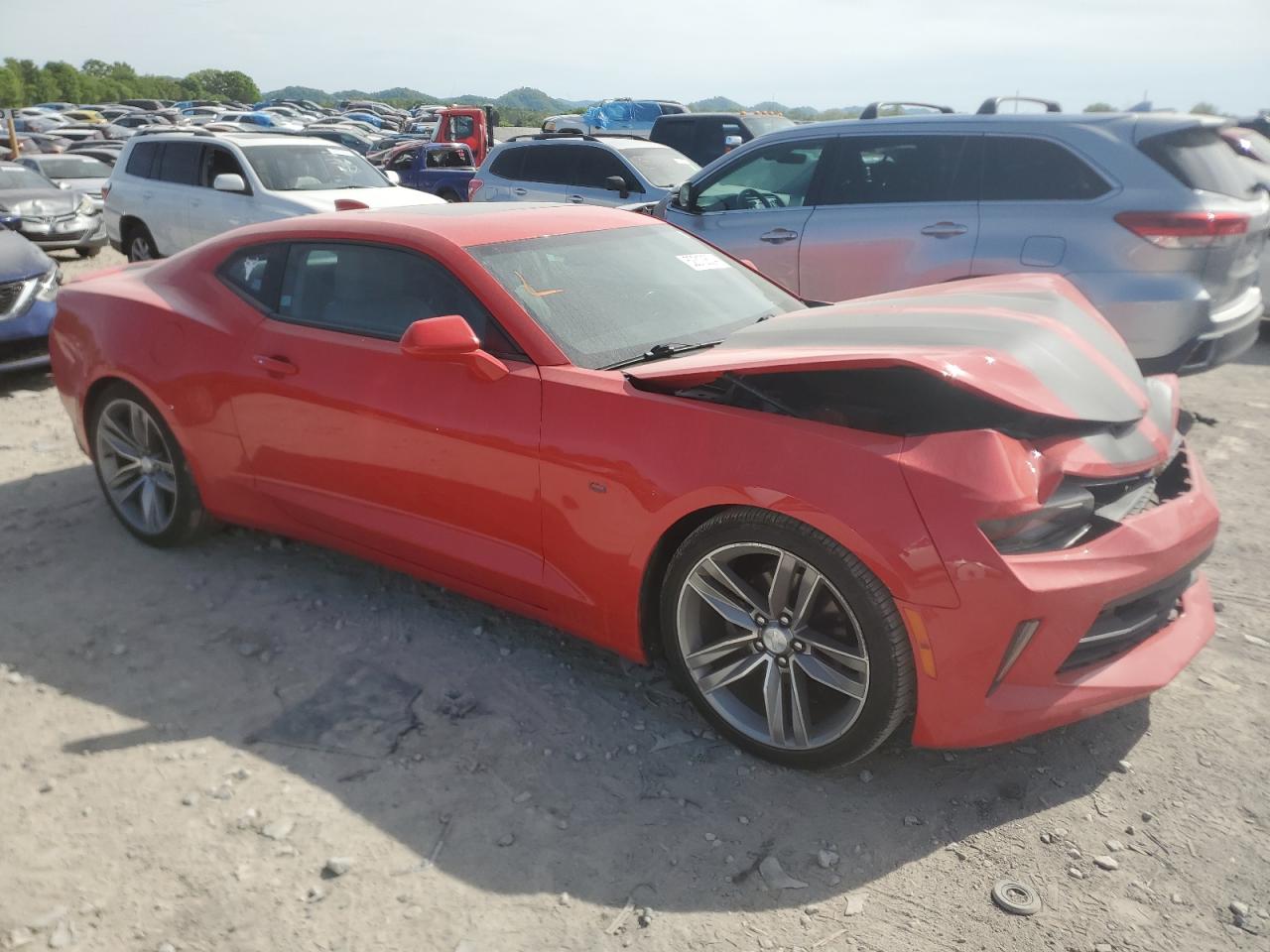 Photo 3 VIN: 1G1FB1RSXJ0156121 - CHEVROLET CAMARO 