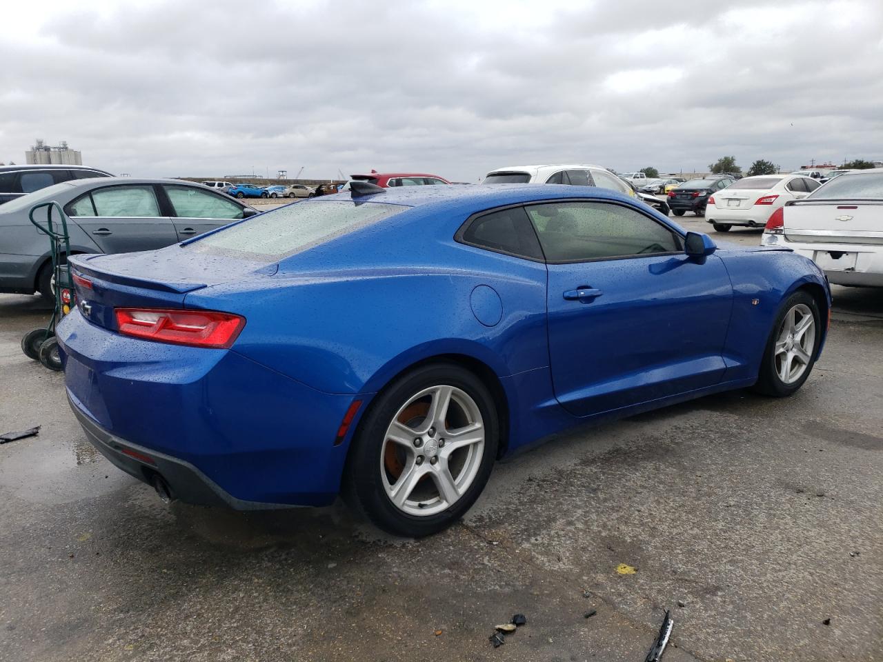 Photo 2 VIN: 1G1FB1RX0H0157722 - CHEVROLET CAMARO 