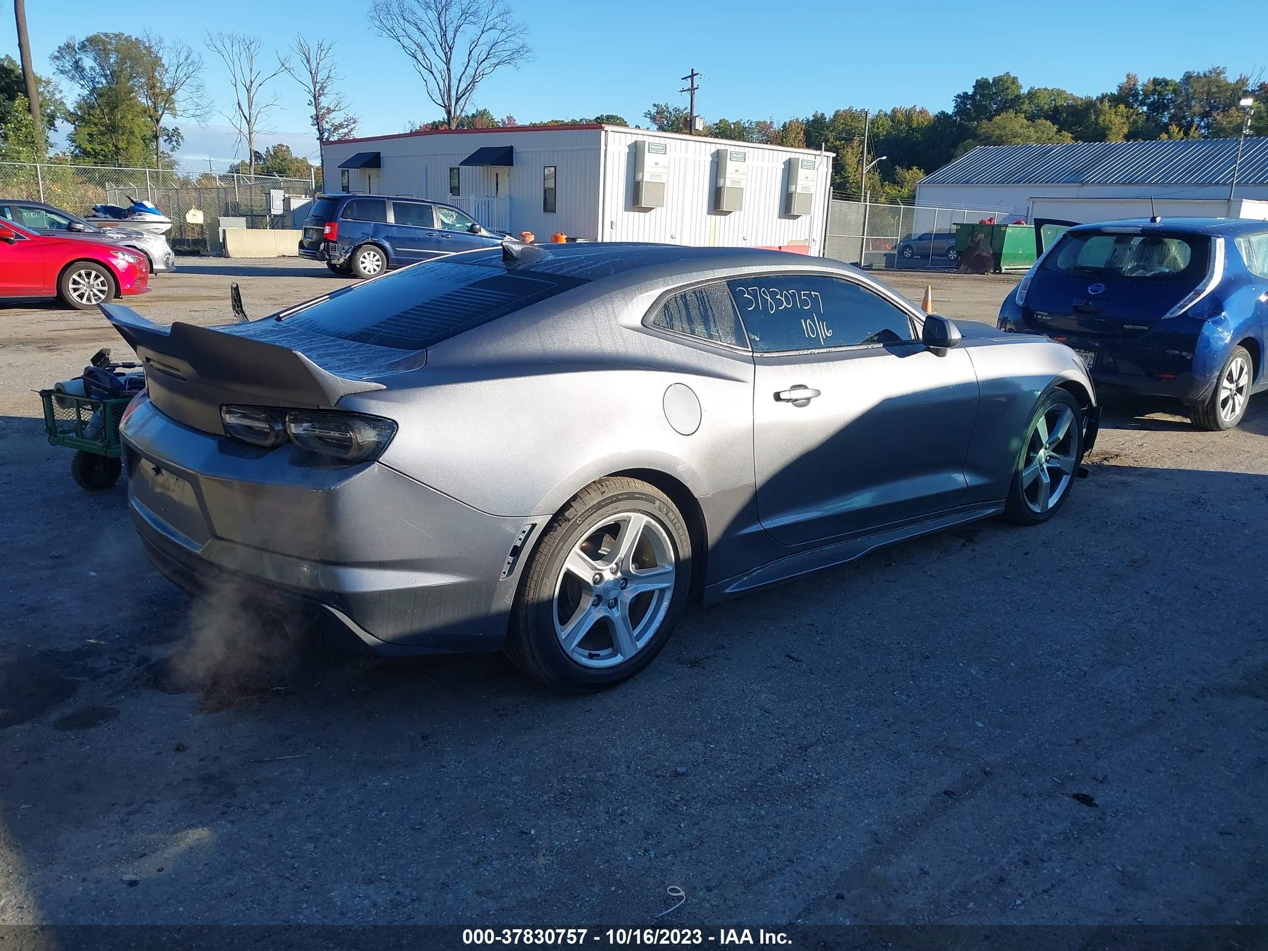 Photo 3 VIN: 1G1FB1RX0L0111123 - CHEVROLET CAMARO 