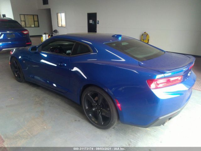 Photo 2 VIN: 1G1FB1RX2J0109936 - CHEVROLET CAMARO 