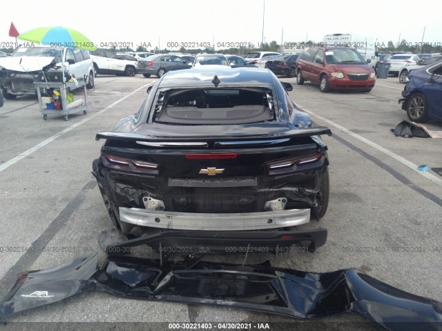 Photo 5 VIN: 1G1FB1RX2J0185558 - CHEVROLET CAMARO 