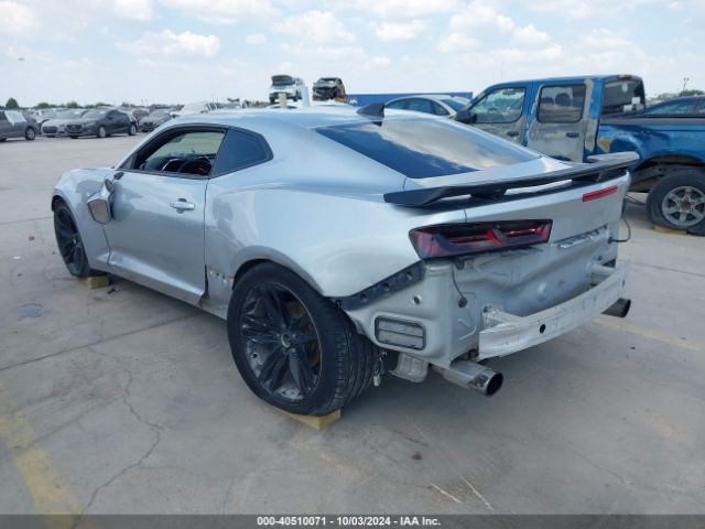 Photo 2 VIN: 1G1FB1RX3J0157445 - CHEVROLET CAMARO 