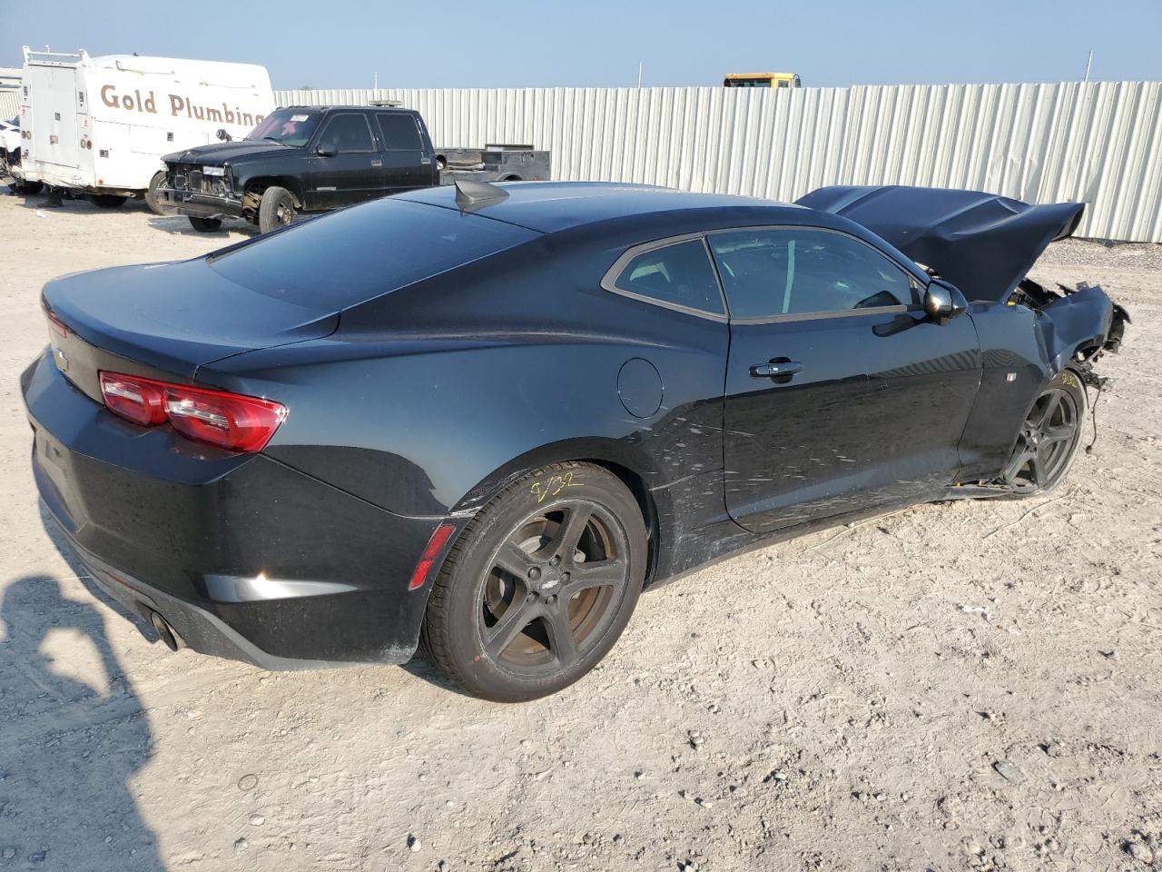 Photo 2 VIN: 1G1FB1RX3K0158502 - CHEVROLET CAMARO 