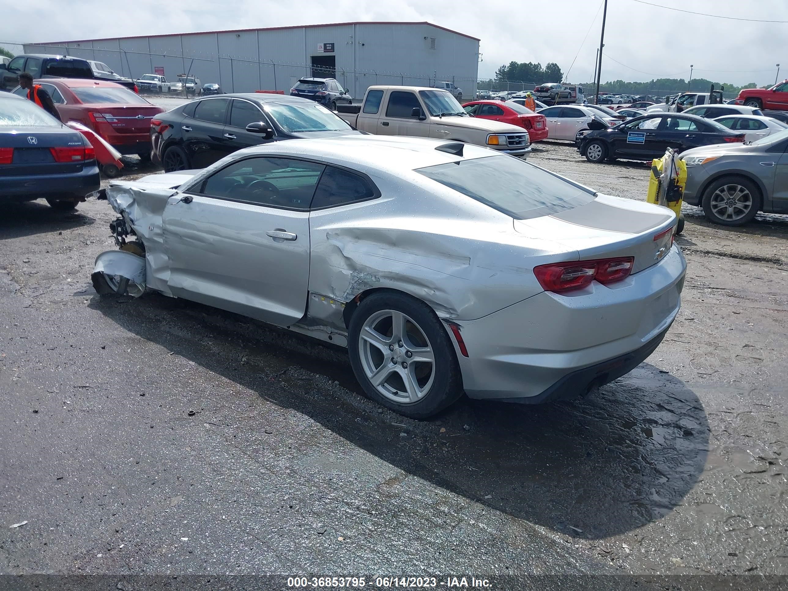 Photo 2 VIN: 1G1FB1RX4K0154801 - CHEVROLET CAMARO 