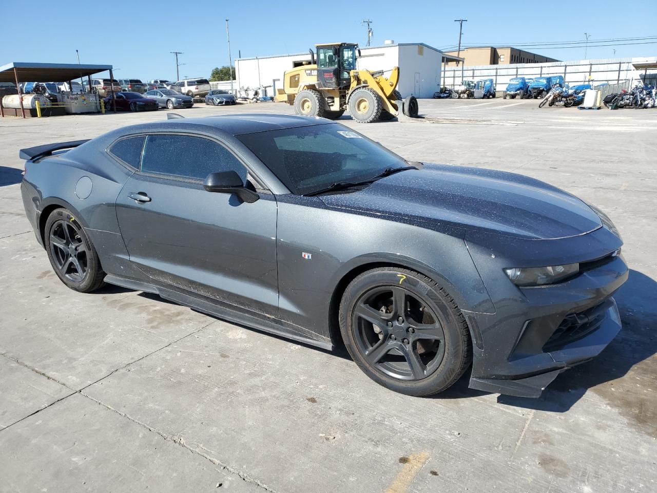 Photo 3 VIN: 1G1FB1RX5J0132708 - CHEVROLET CAMARO 