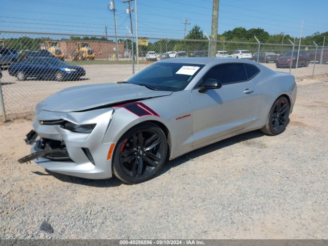 Photo 1 VIN: 1G1FB1RX5J0188910 - CHEVROLET CAMARO 