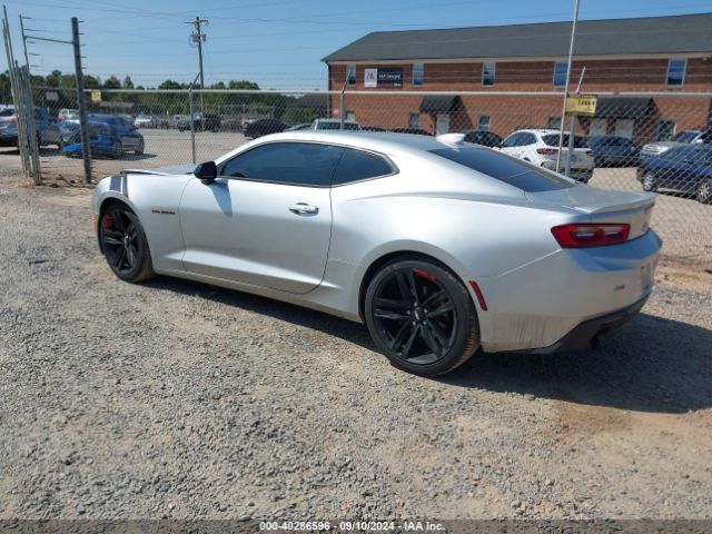 Photo 2 VIN: 1G1FB1RX5J0188910 - CHEVROLET CAMARO 