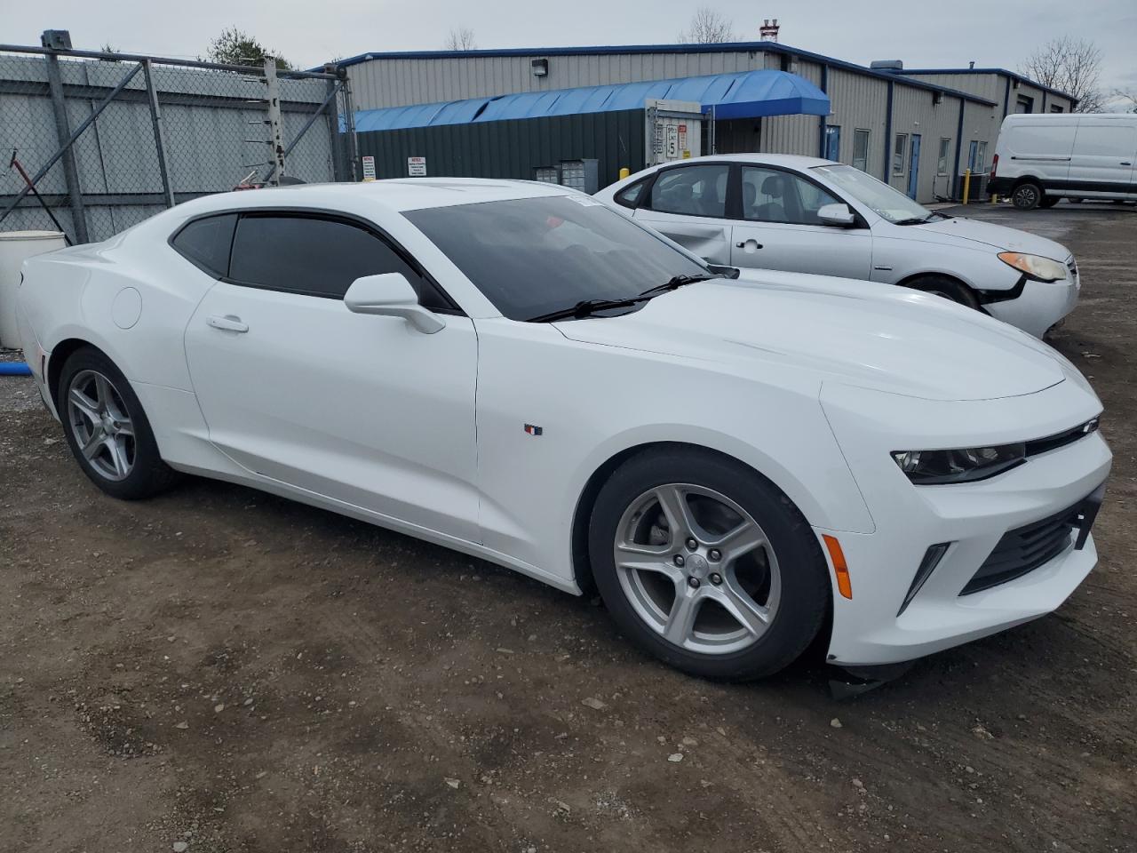 Photo 3 VIN: 1G1FB1RX6H0158602 - CHEVROLET CAMARO 