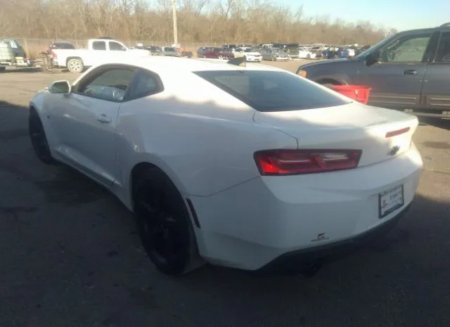 Photo 2 VIN: 1G1FB1RX6J0141336 - CHEVROLET CAMARO LT 