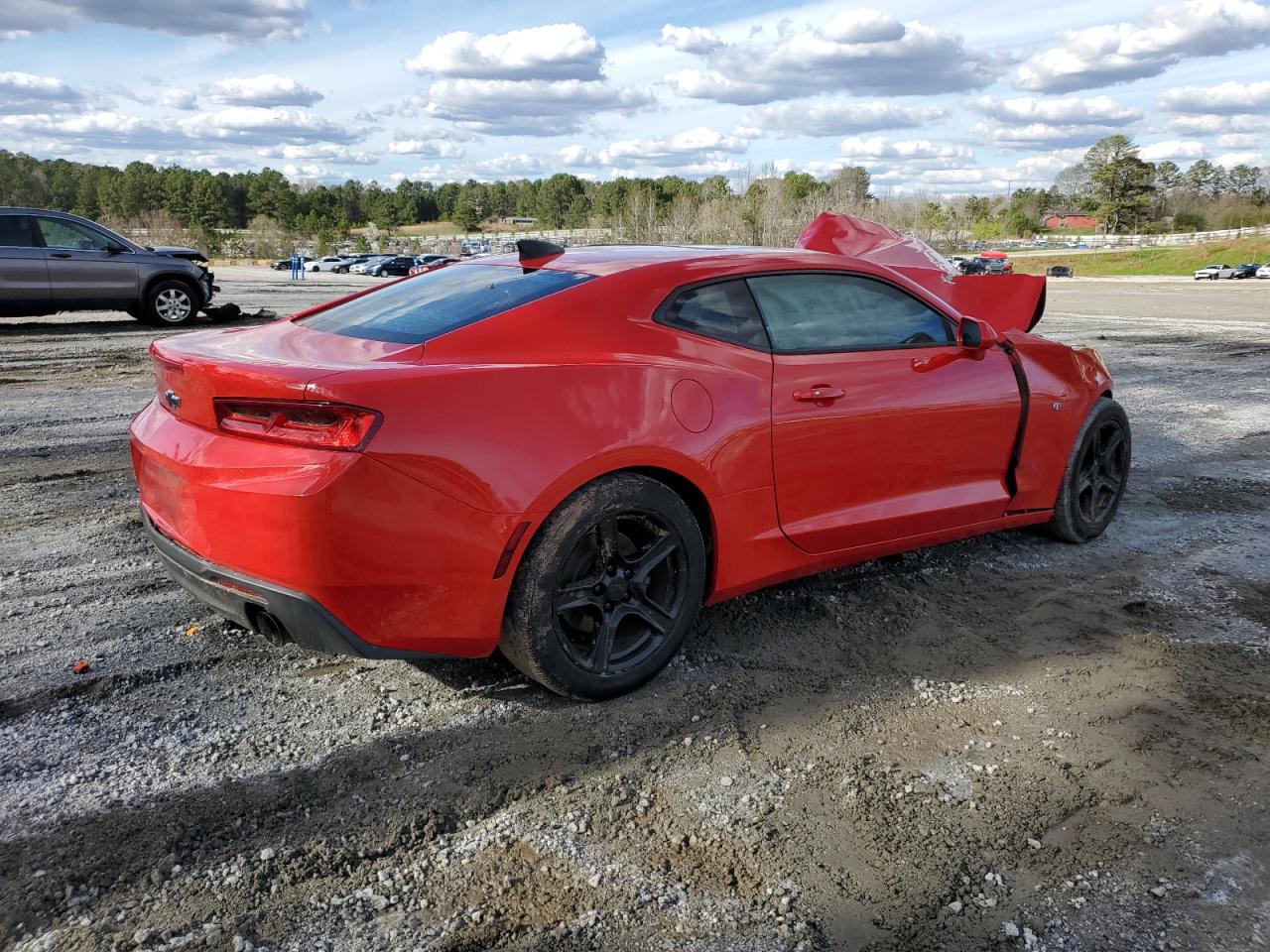 Photo 2 VIN: 1G1FB1RX6J0160629 - CHEVROLET CAMARO 