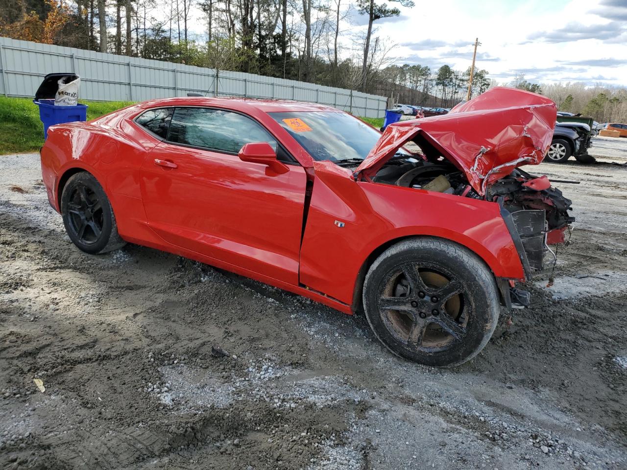 Photo 3 VIN: 1G1FB1RX6J0160629 - CHEVROLET CAMARO 