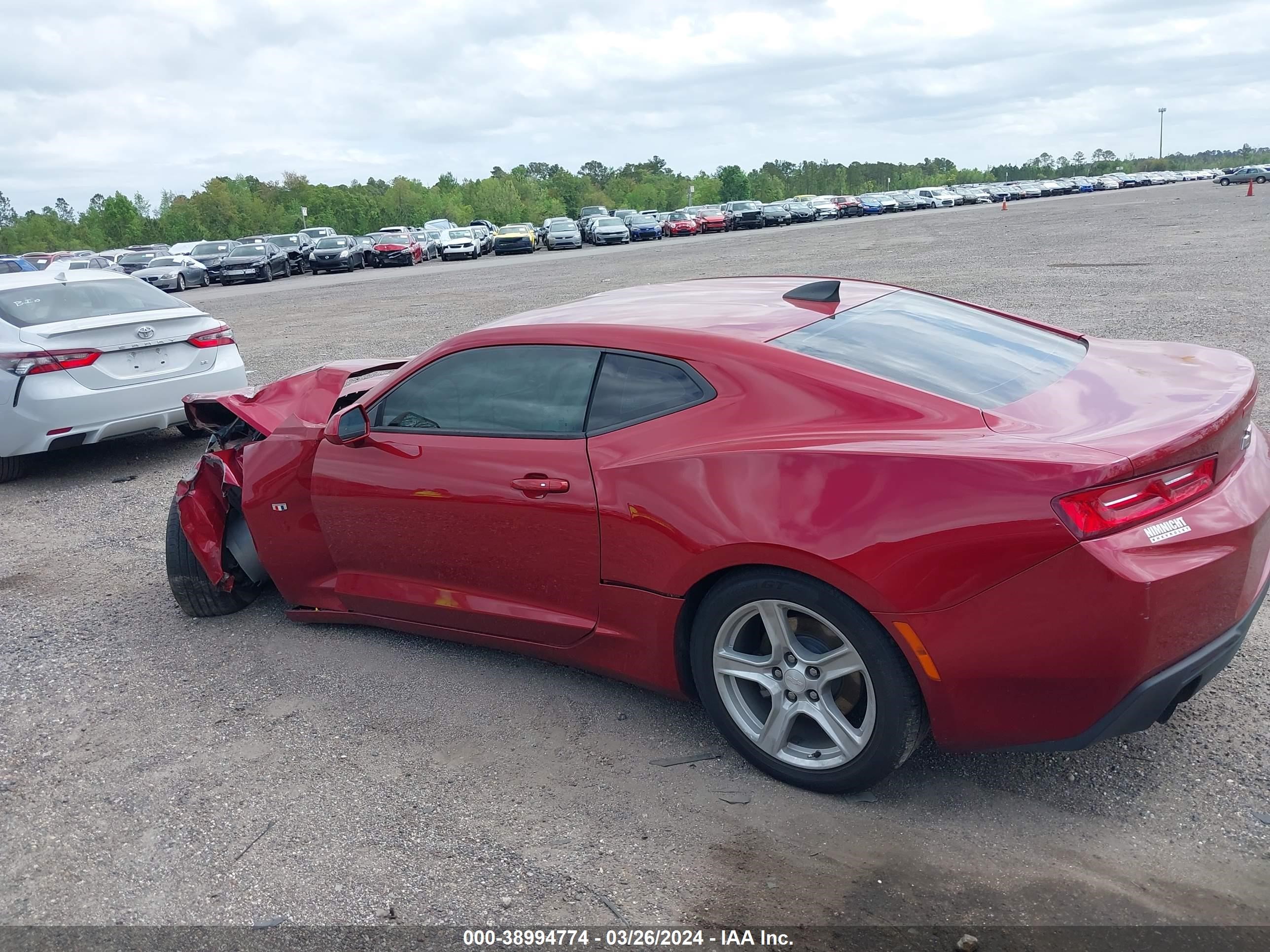 Photo 13 VIN: 1G1FB1RX6J0187362 - CHEVROLET CAMARO 