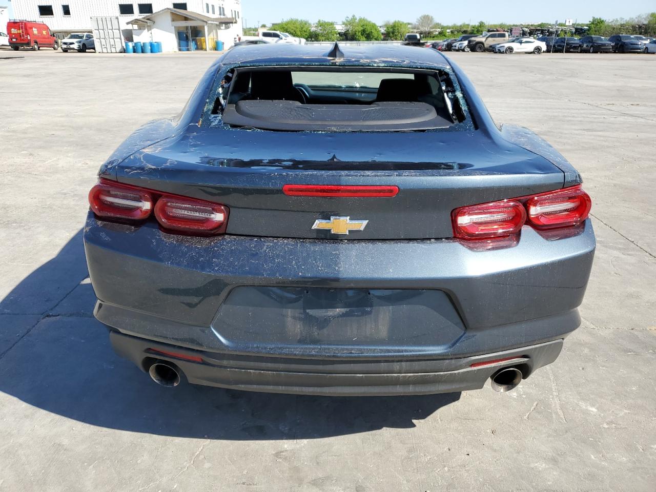 Photo 5 VIN: 1G1FB1RX6P0141927 - CHEVROLET CAMARO 