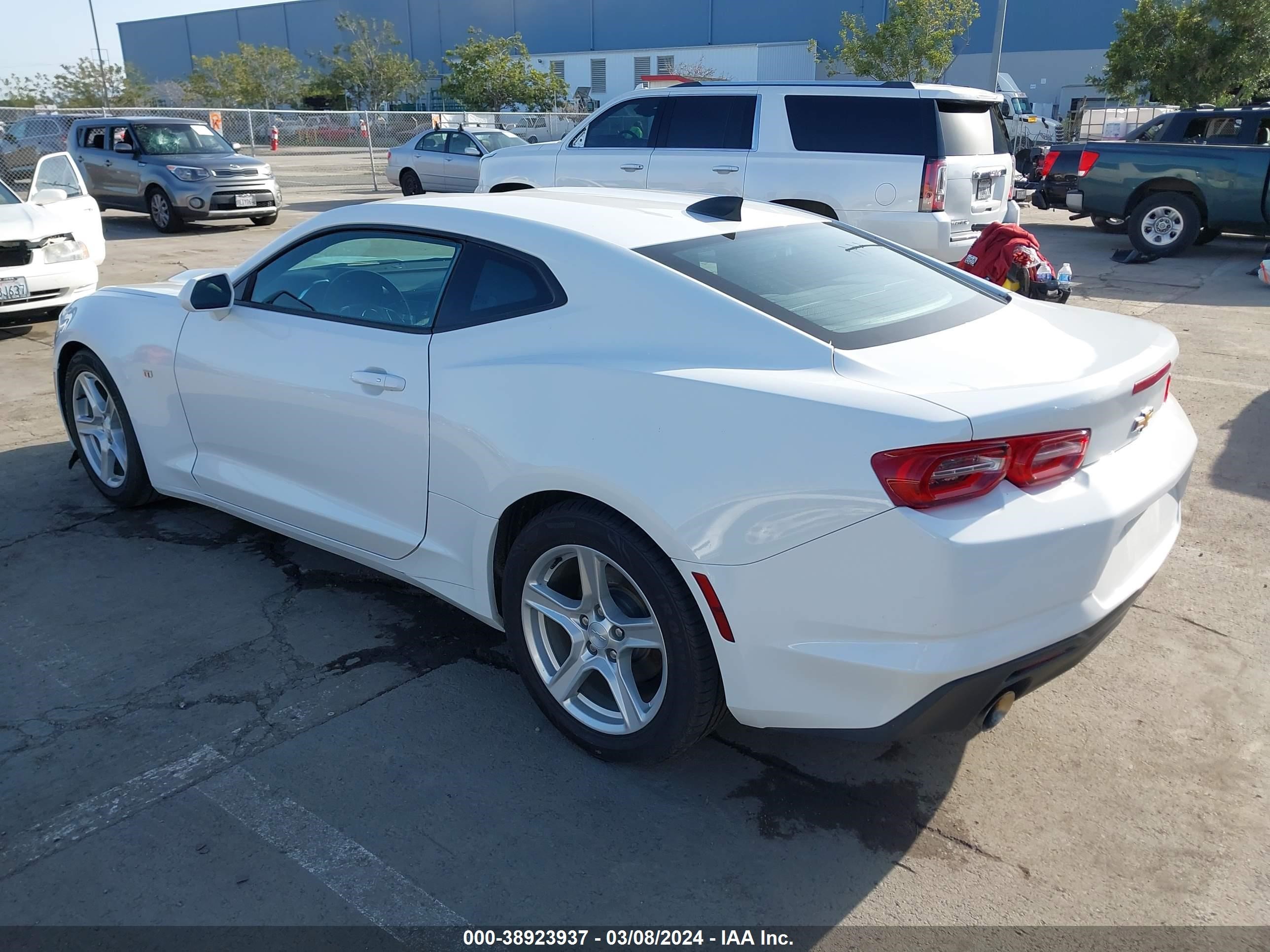 Photo 2 VIN: 1G1FB1RX7L0127299 - CHEVROLET CAMARO 