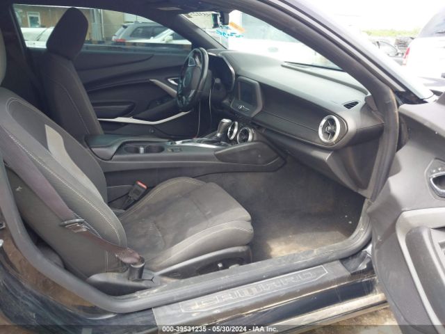 Photo 4 VIN: 1G1FB1RX8H0101799 - CHEVROLET CAMARO 