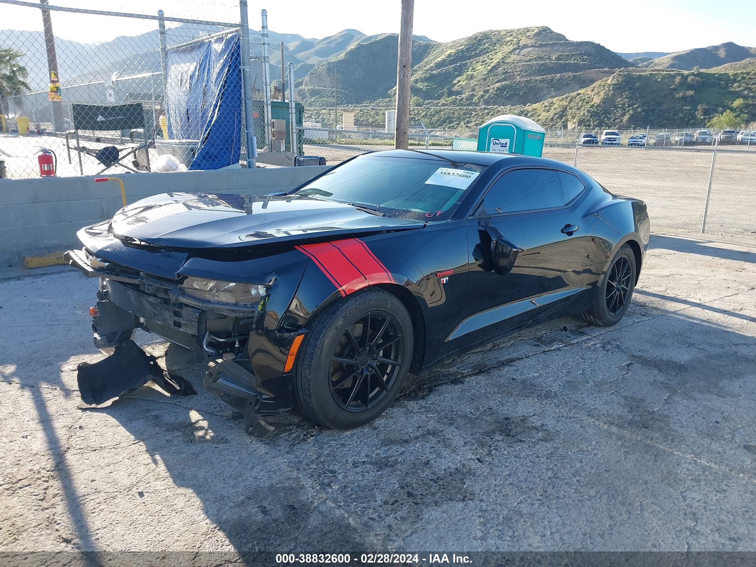 Photo 1 VIN: 1G1FB1RXXJ0154641 - CHEVROLET CAMARO 