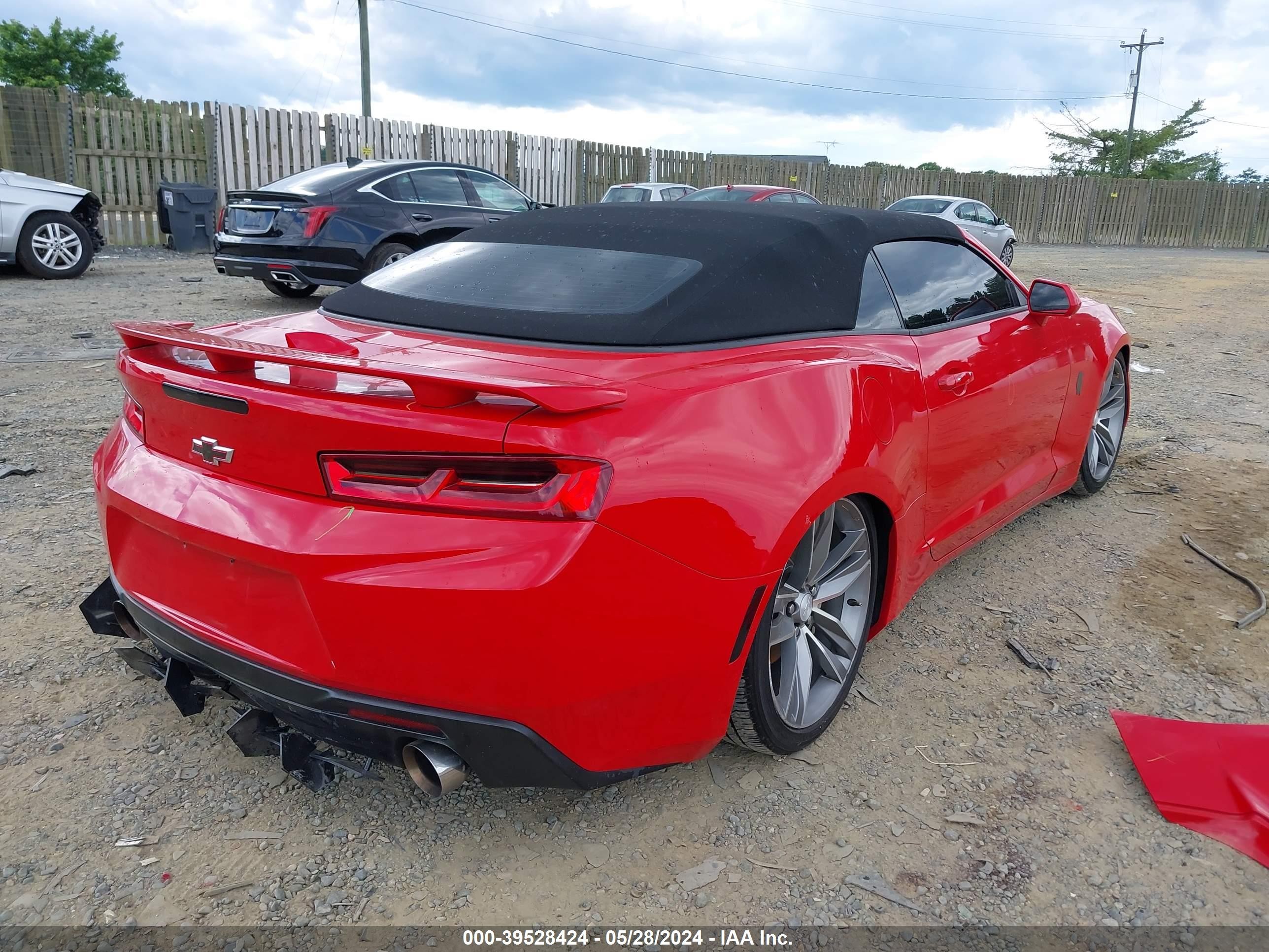 Photo 3 VIN: 1G1FB3DS2G0154861 - CHEVROLET CAMARO 