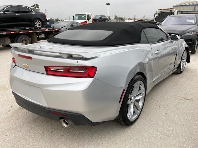 Photo 3 VIN: 1G1FB3DS3J0141785 - CHEVROLET CAMARO LT 