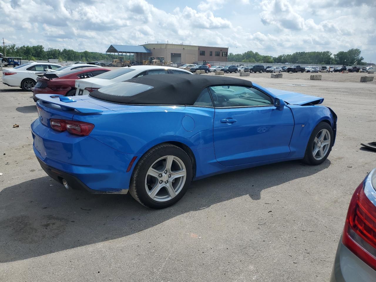 Photo 2 VIN: 1G1FB3DS5R0116494 - CHEVROLET CAMARO 