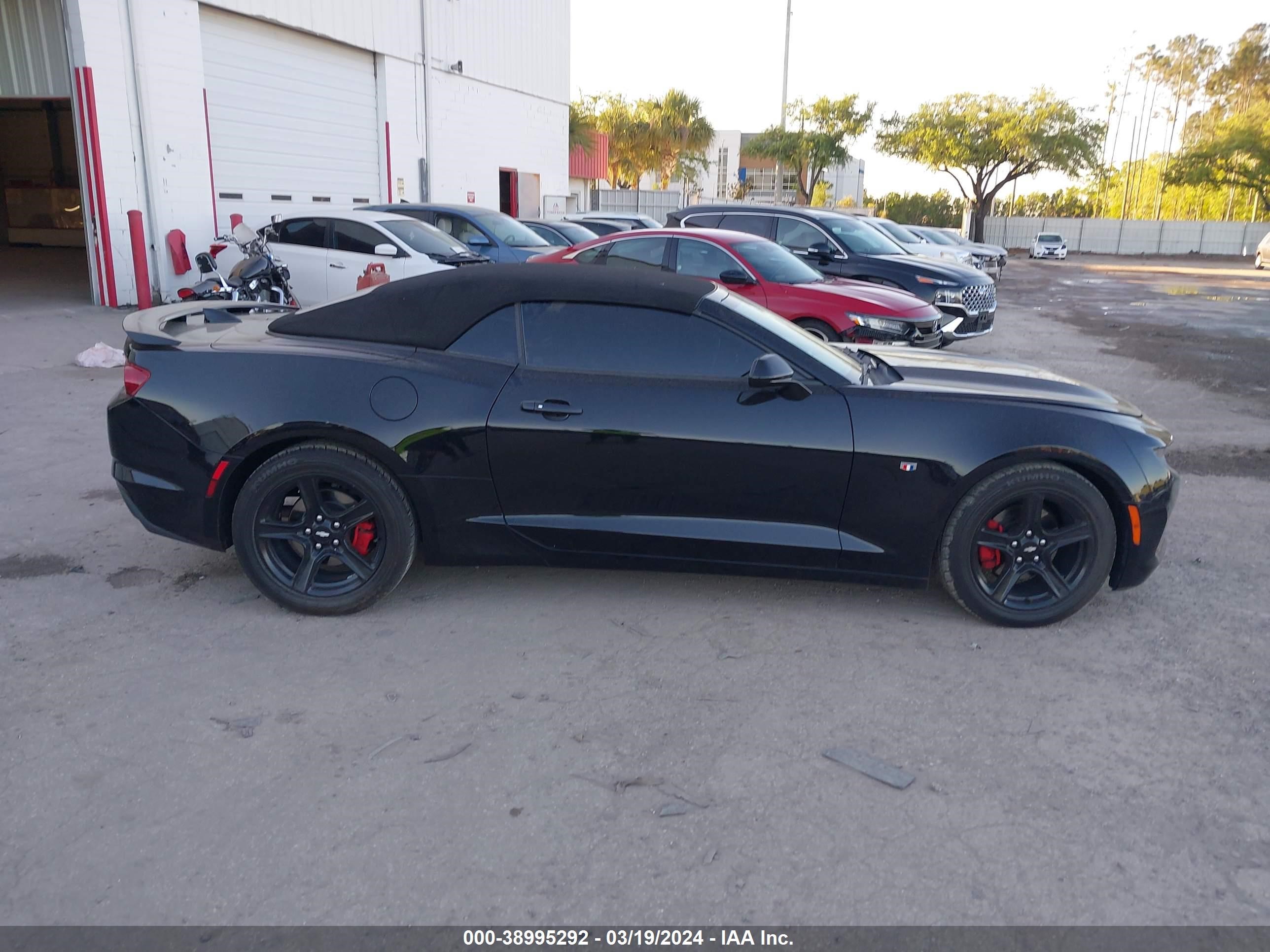 Photo 12 VIN: 1G1FB3DS7K0116597 - CHEVROLET CAMARO 