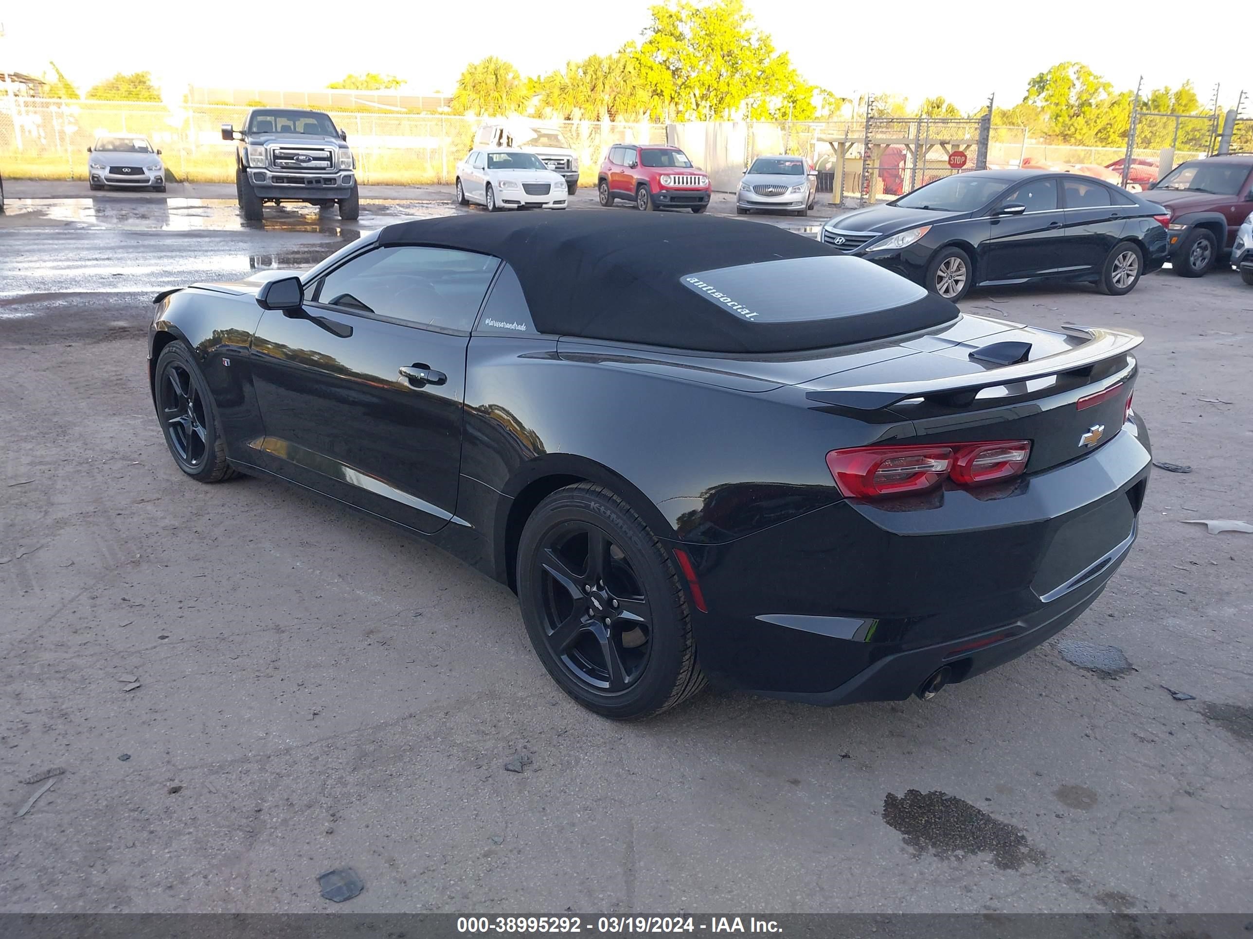 Photo 2 VIN: 1G1FB3DS7K0116597 - CHEVROLET CAMARO 