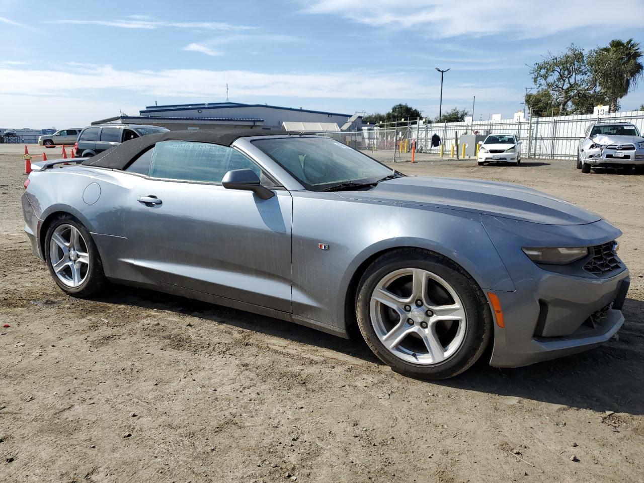 Photo 3 VIN: 1G1FB3DS7K0151883 - CHEVROLET CAMARO 